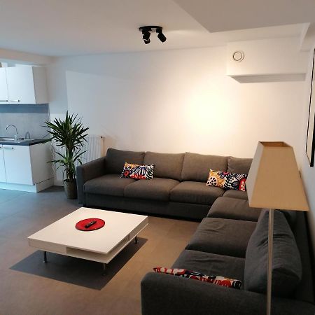 Appartement Dicht Bij Zee オステンド エクステリア 写真