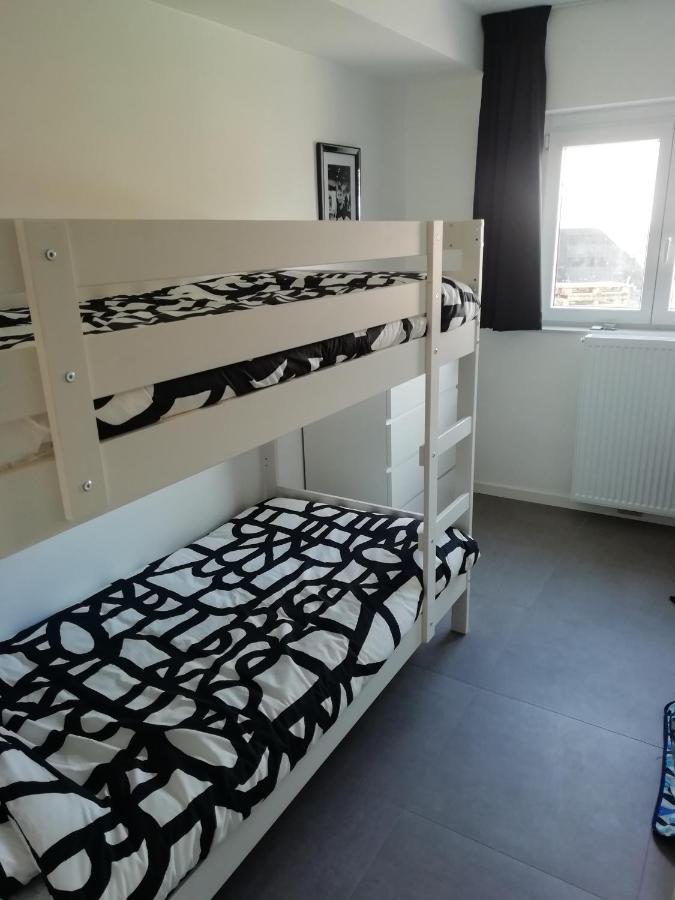Appartement Dicht Bij Zee オステンド エクステリア 写真