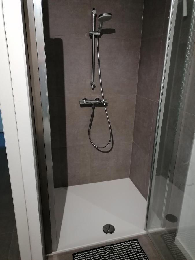 Appartement Dicht Bij Zee オステンド エクステリア 写真