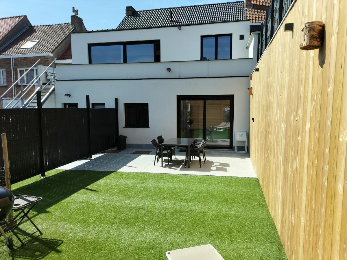 Appartement Dicht Bij Zee オステンド エクステリア 写真